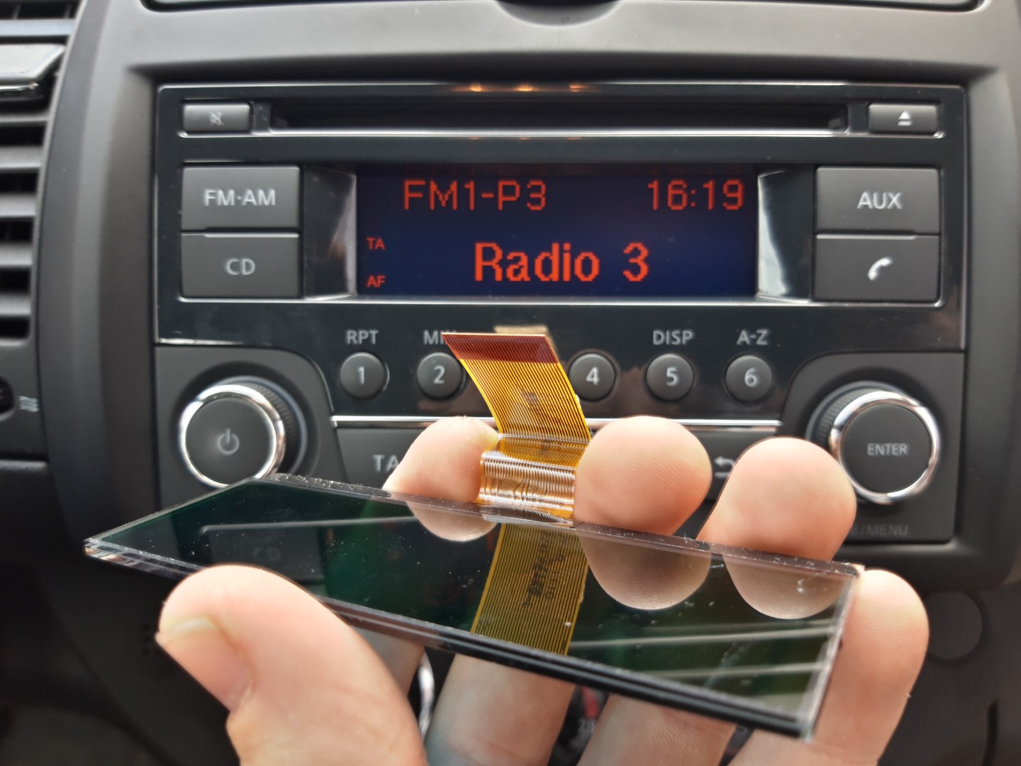 Nissan Note E11 Radio Display schwach (Lösung!) Note